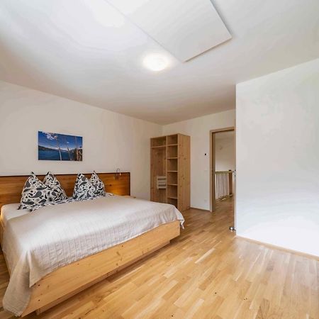 1Schoenes Ferienhaus Im Sonnigen Kaernten Döbriach Extérieur photo