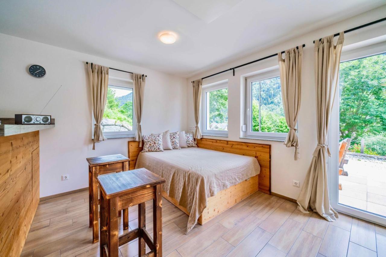1Schoenes Ferienhaus Im Sonnigen Kaernten Döbriach Extérieur photo